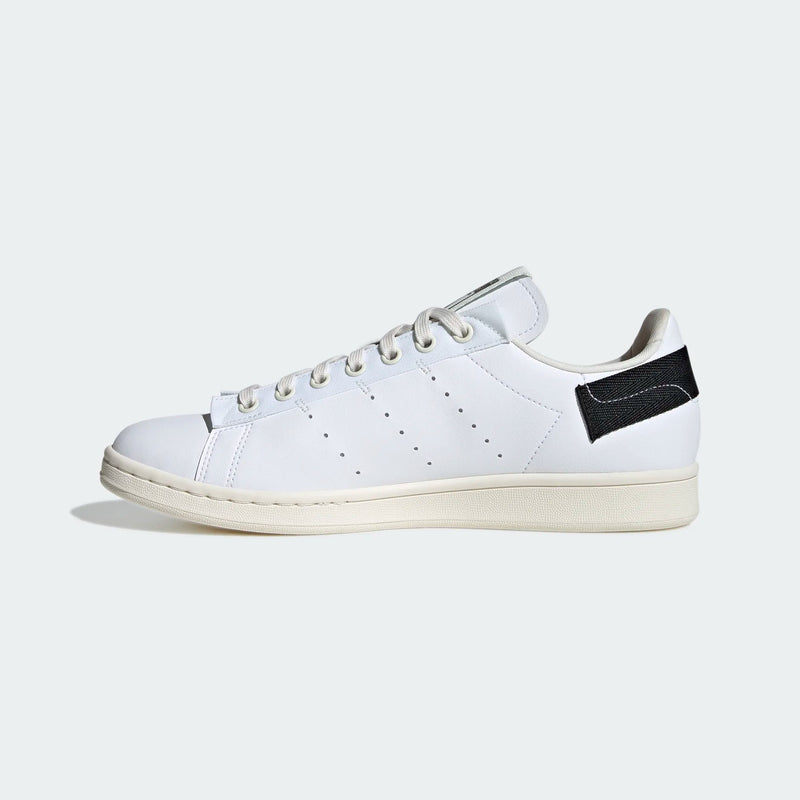 Load image into Gallery viewer, Stan Smith Trainers by adidas