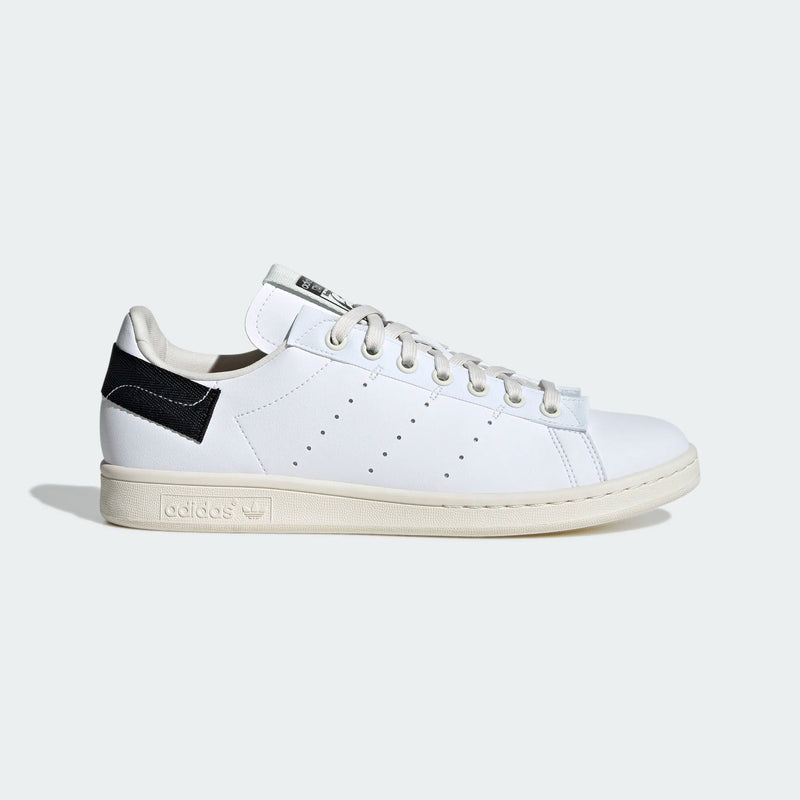 Load image into Gallery viewer, Stan Smith Trainers by adidas