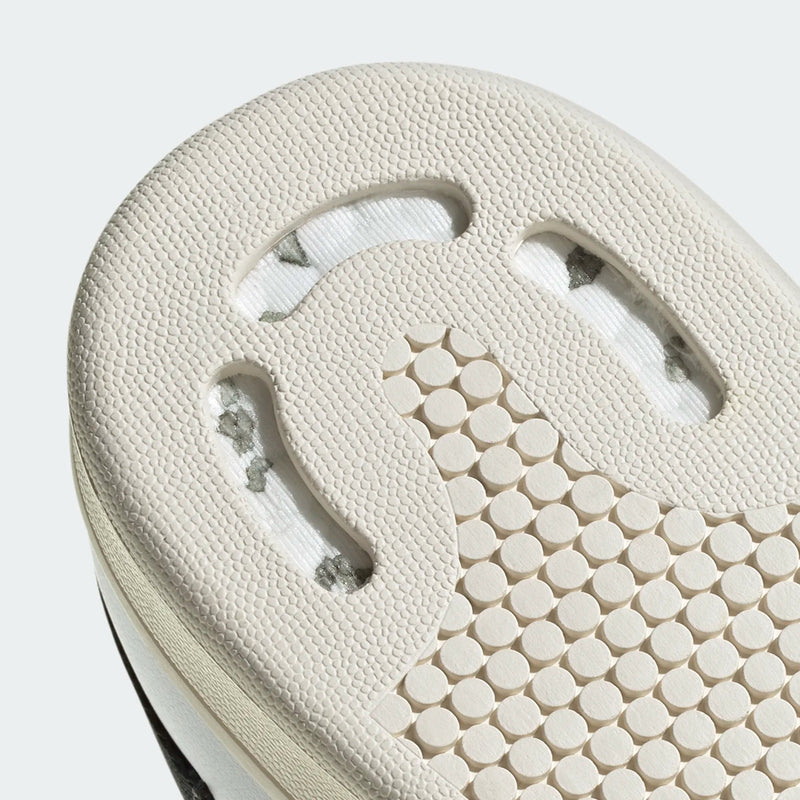 Load image into Gallery viewer, Stan Smith Trainers by adidas